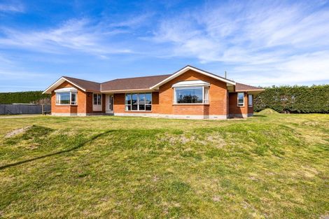 Photo of property in 2 Haydon Place, Amberley, 7410