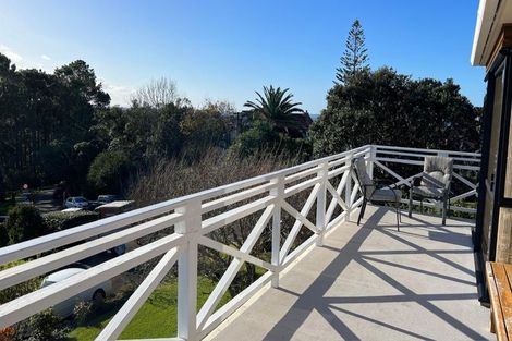 Photo of property in 4 Rae Road, Campbells Bay, Auckland, 0620