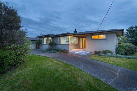 Photo of property in 7 Nairn Crescent, Awapuni, Palmerston North, 4412