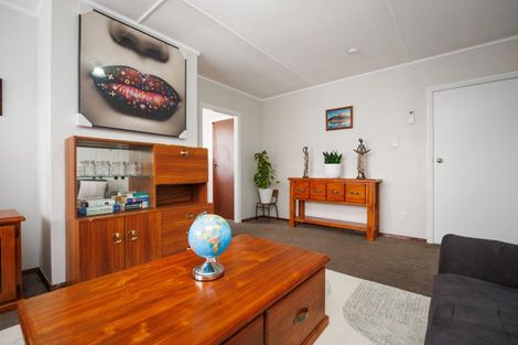 Photo of property in 16 Tyne Street, Roslyn, Palmerston North, 4414