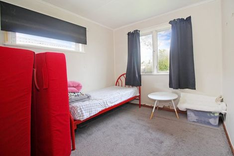 Photo of property in 82 Grove Road, Papakura, 2110