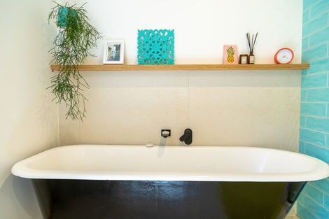 Photo of property in 11b Norrie Avenue, Raglan, 3225