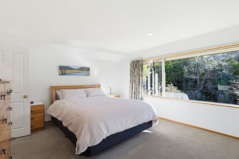 Photo of property in 96a Warren Crescent, Hillmorton, Christchurch, 8025