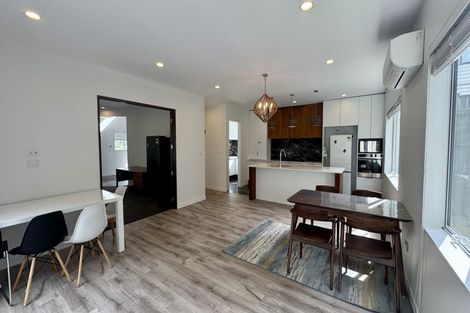 Photo of property in 31a Wairau Road, Forrest Hill, Auckland, 0627