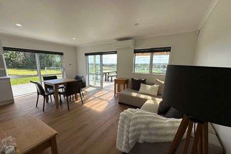 Photo of property in 7 Cottle Road, Taupaki, Henderson, 0782