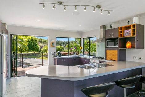 Photo of property in 864 Whangamata Road, Kinloch, Taupo, 3377