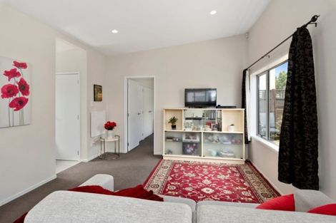 Photo of property in 10 Squadron Drive, Hobsonville, Auckland, 0616