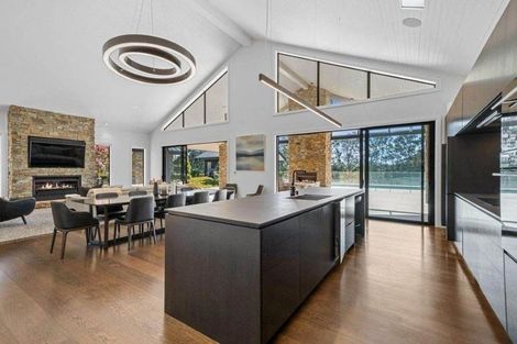 Photo of property in 73 Pomona Road, Kumeu, 0891