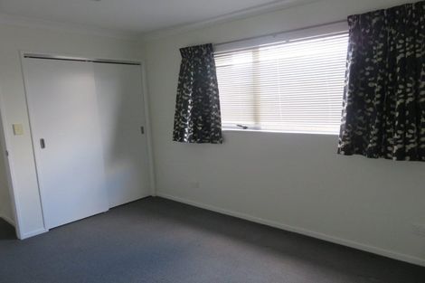 Photo of property in 8a Neeve Place, Taradale, Napier, 4112