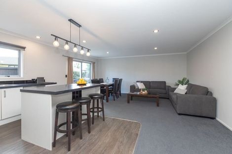 Photo of property in 14 Chatham Place, Rototuna North, Hamilton, 3210