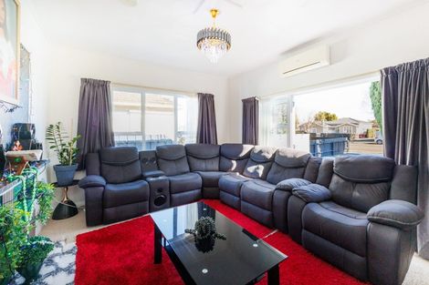 Photo of property in 510 Featherston Street, Roslyn, Palmerston North, 4414