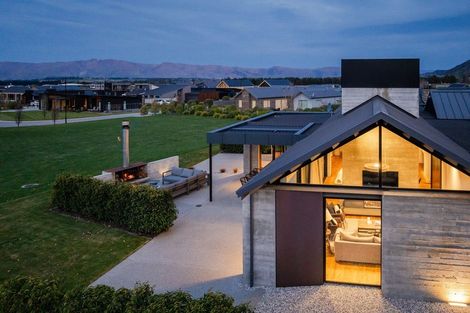 Photo of property in 24 Mountain View Drive, Wanaka, 9382