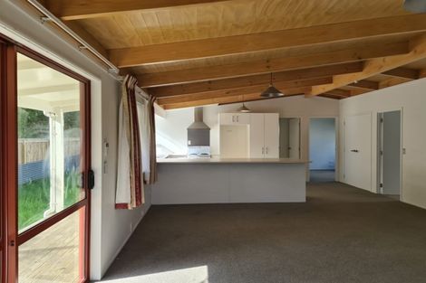 Photo of property in 61 Great North Road, Te Kamo, Whangarei, 0112