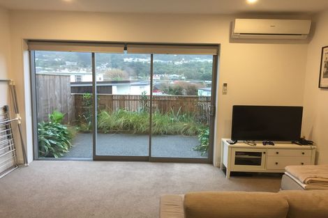 Photo of property in 7u3 Handyside Street, Tawa, Wellington, 5028