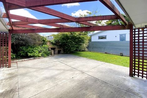 Photo of property in 156 Heretaunga Street, Palmerston North, 4414