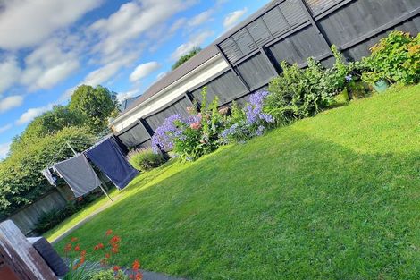 Photo of property in 2/10 Prossers Road, Saint Martins, Christchurch, 8022