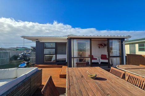 Photo of property in 386 Pukehina Parade, Pukehina, 3189