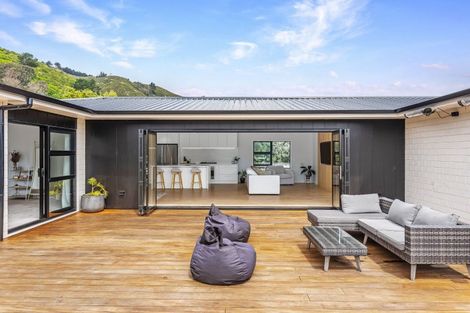 Photo of property in 91 Main Rd Clive, Clive, 4180