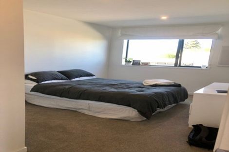 Photo of property in 105/8a Lake Pupuke Drive, Takapuna, Auckland, 0622
