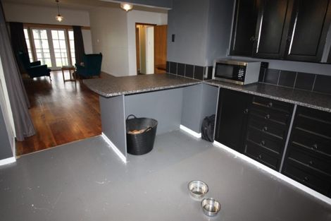 Photo of property in 10 Fairs Road, Milson, Palmerston North, 4414