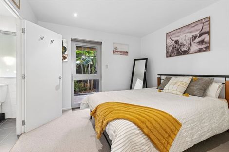 Photo of property in 12 Cliff Road, Tasman, Upper Moutere, 7173