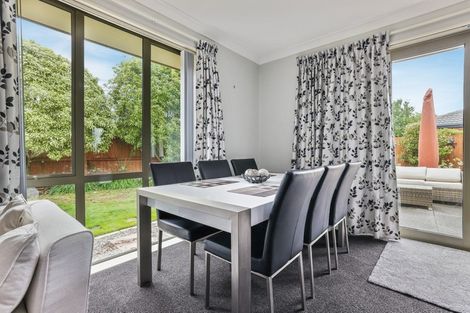 Photo of property in 31 Coppinger Terrace, Aidanfield, Christchurch, 8025
