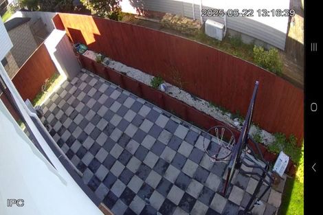 Photo of property in 75a Andrew Road, Howick, Auckland, 2010