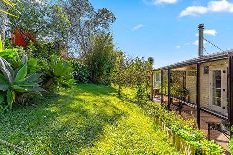 Photo of property in 1/11a Agincourt Street, Glenfield, Auckland, 0629