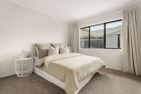 Photo of property in 14 Stableford Drive, Pyes Pa, Tauranga, 3112