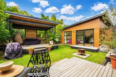 Photo of property in 29 Muritai Road, Parua Bay, Whangarei, 0174