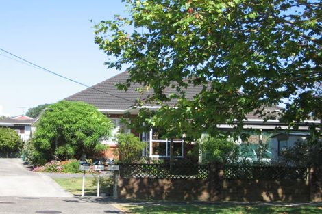 Photo of property in 1/48 Seabrook Avenue, New Lynn, Auckland, 0600