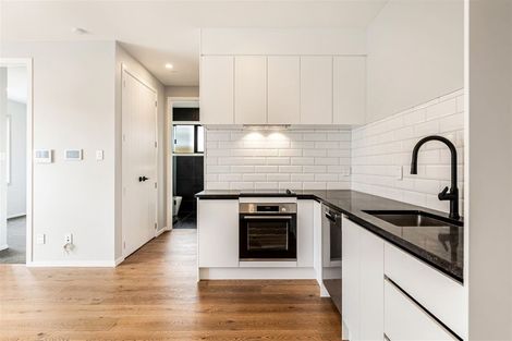 Photo of property in 8 Cutfield Lane, Kumeu, 0810