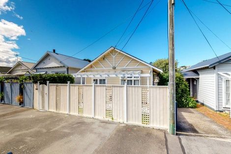 Photo of property in 11 Toru Street, Lyall Bay, Wellington, 6022