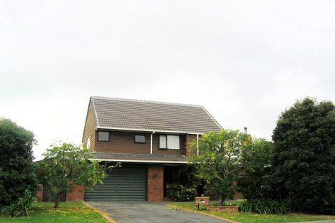 Photo of property in 17 The Avenue, Paraparaumu Beach, Paraparaumu, 5032