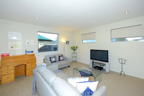 Photo of property in 110a Wairakei Road, Bryndwr, Christchurch, 8052