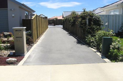 Photo of property in 32 Mistral Road, Northwood, Christchurch, 8051