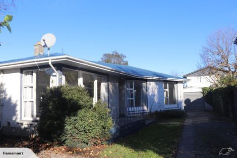 Photo of property in 11 Trist Place, Edgeware, Christchurch, 8013