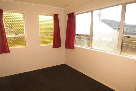 Photo of property in 14f1 Ngatitoa Street, Takapuwahia, Porirua, 5022