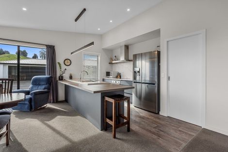 Photo of property in 41 Huntaway Close, Stoke, Nelson, 7011