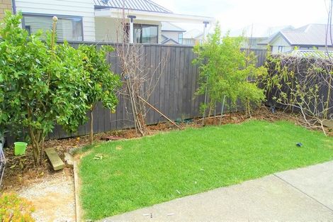 Photo of property in 9 Hirimate Place, Flat Bush, Auckland, 2019
