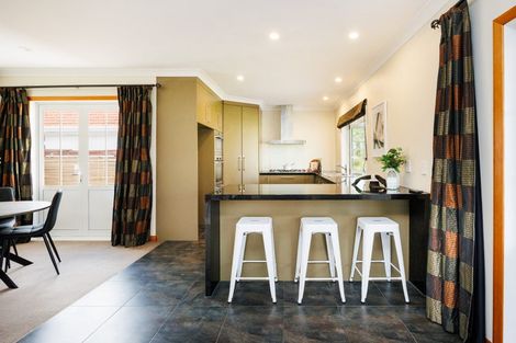 Photo of property in 917 Upper Main Street, Roslyn, Palmerston North, 4414