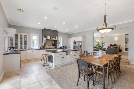 Photo of property in 6 Carlton Avenue, Palmerston North, 4414