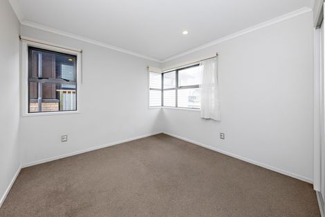 Photo of property in 18 Hirimate Place, Flat Bush, Auckland, 2019