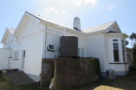 Photo of property in 7 Clyde Street, Foxton, 4814