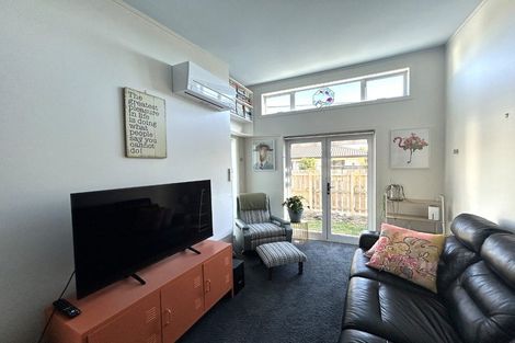 Photo of property in 370a Hardy Street, Nelson, 7010