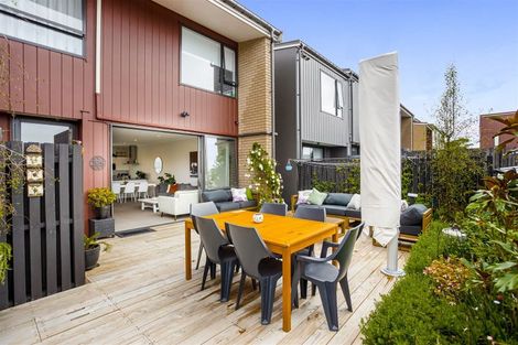 Photo of property in 22 Hobsonville Point Road, Hobsonville, Auckland, 0616