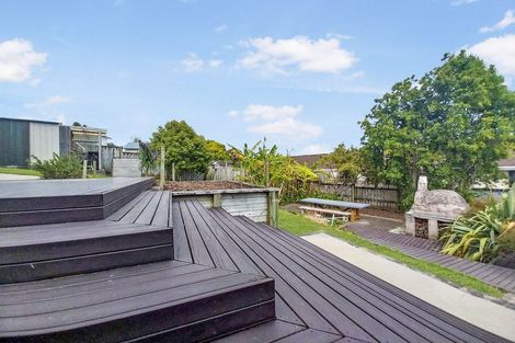 Photo of property in 30 Nevada Avenue, Pakuranga Heights, Auckland, 2010