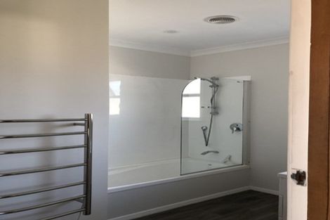 Photo of property in 20 Gardener Street, Levin, 5510