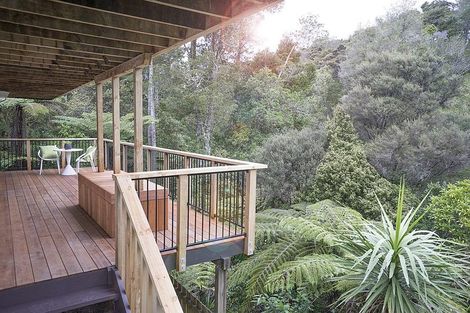 Photo of property in 33 Homewood Place, Chatswood, Auckland, 0626