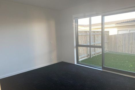 Photo of property in 774b Whangaparaoa Road, Manly, Whangaparaoa, 0930